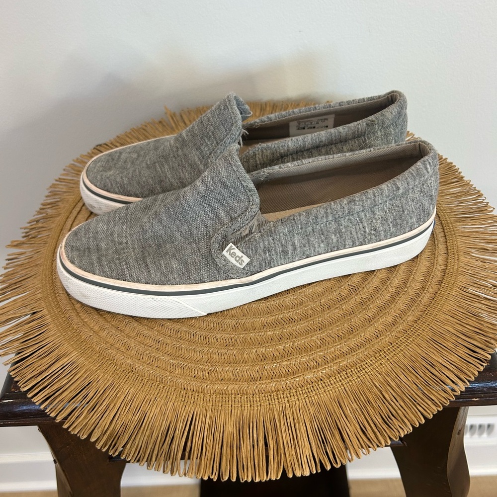 Beautiful Keds Gray Knit Slip-On Espadrilles with White sole ❤️7.5
